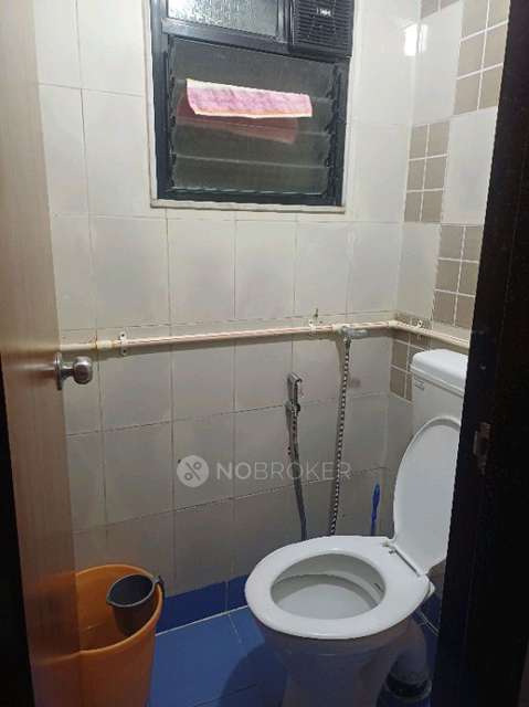 1 BHK Flat In Dattani Dinanth Apartment Kandivali For Sale  In Kandivali West