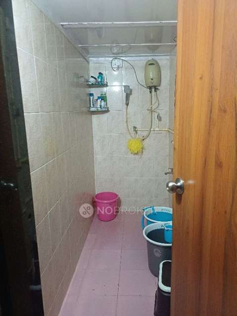 1 BHK Flat In Dattani Dinanth Apartment Kandivali For Sale  In Kandivali West