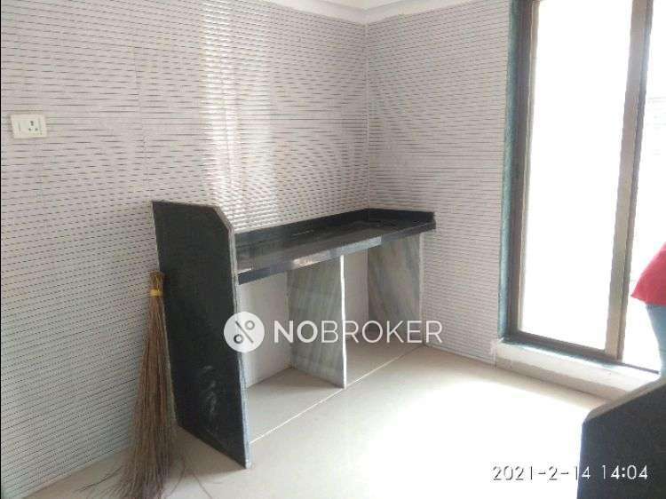 2 BHK Flat In Navinchandra Paras Royale For Sale  In Ulwe