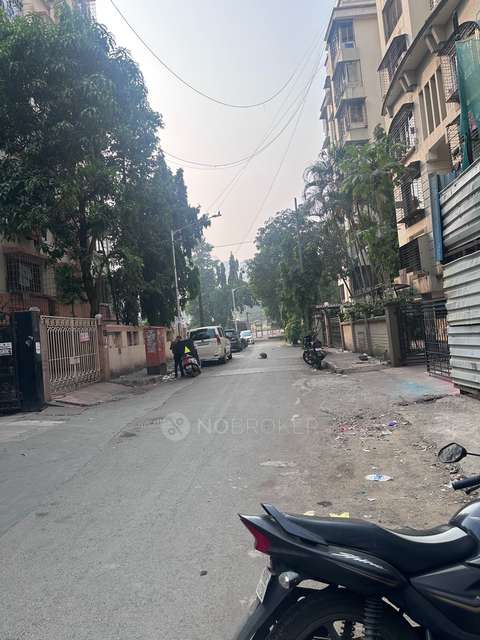 2 BHK Flat In Amar Chs, Borivali West For Sale  In Borivali West