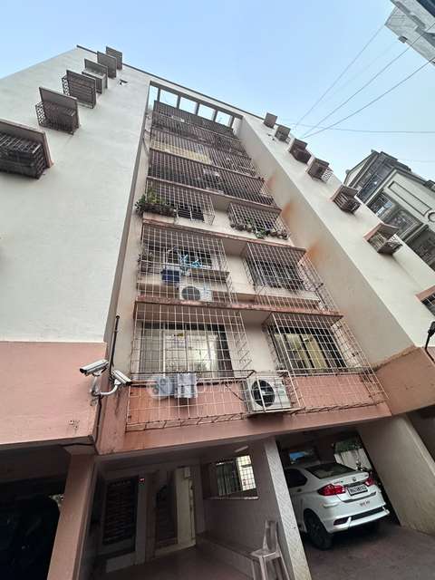 2 BHK Flat In Amar Chs, Borivali West For Sale  In Borivali West