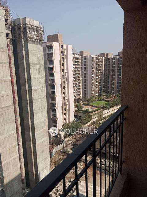 2 BHK Flat In Global City, Virar West For Sale  In Virar West