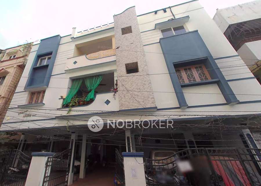 Shared Room for Male In 1 BHK  In Srinagar Colony