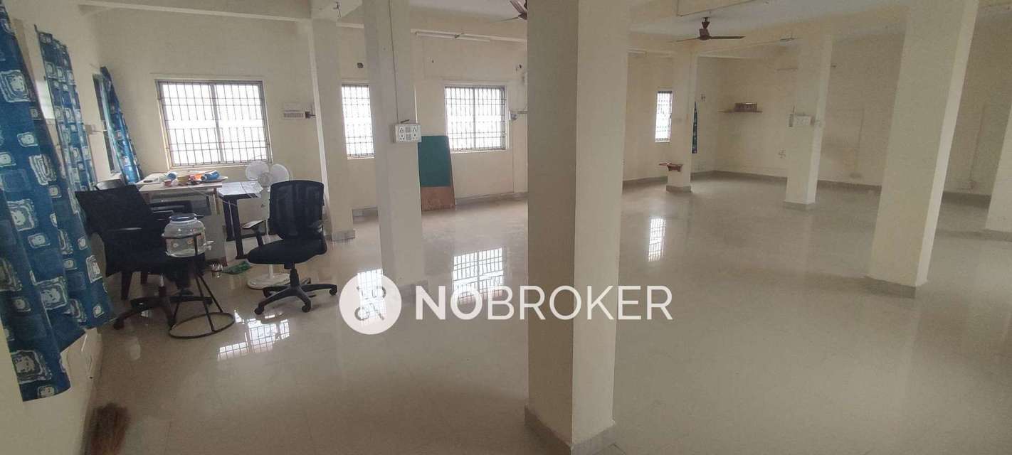 Godown/Warehouse in Nanganallur, Chennai for Rent 