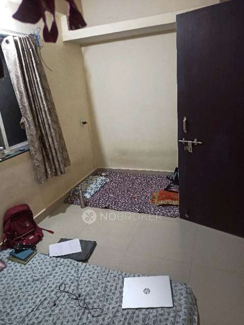 Shared Room for Female In 1 BHK  In Chaitanya Nagar,kothrud In Kothrud Bus Stand Road