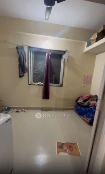Shared Room for Female In 1 BHK  In Chaitanya Nagar,kothrud In Kothrud Bus Stand Road