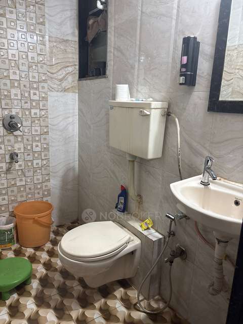 2 BHK Flat In Kuber Krishna Solitaire For Sale  In Krishna Solitaire Chs