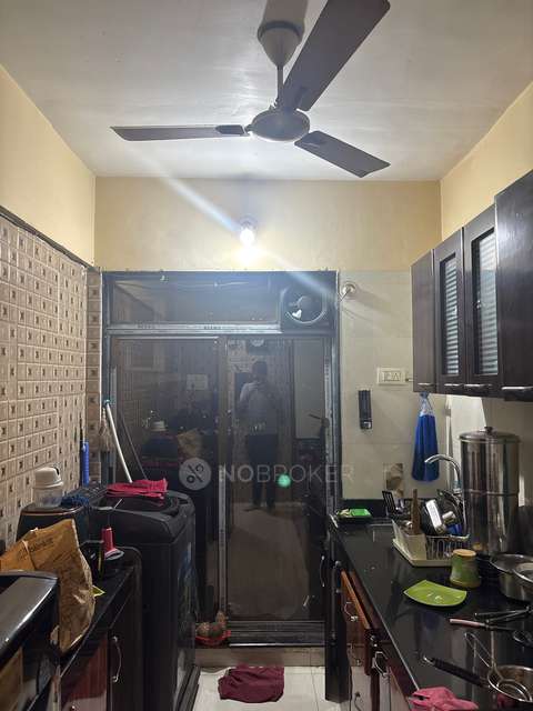 2 BHK Flat In Kuber Krishna Solitaire For Sale  In Krishna Solitaire Chs