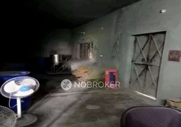 Godown/Warehouse in Mainapur, Ghaziabad for Rent 