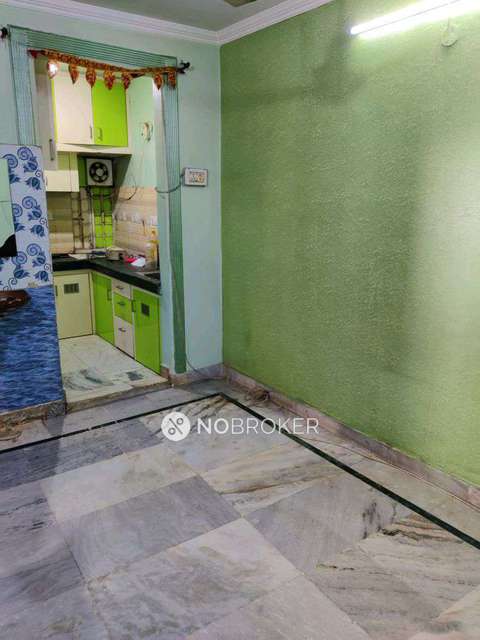 2 BHK Flat For Sale  In West Vinod Nagar