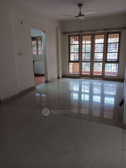 4+ BHK Flat In Esteem Splendor, Adugodi For Sale  In Adugodi