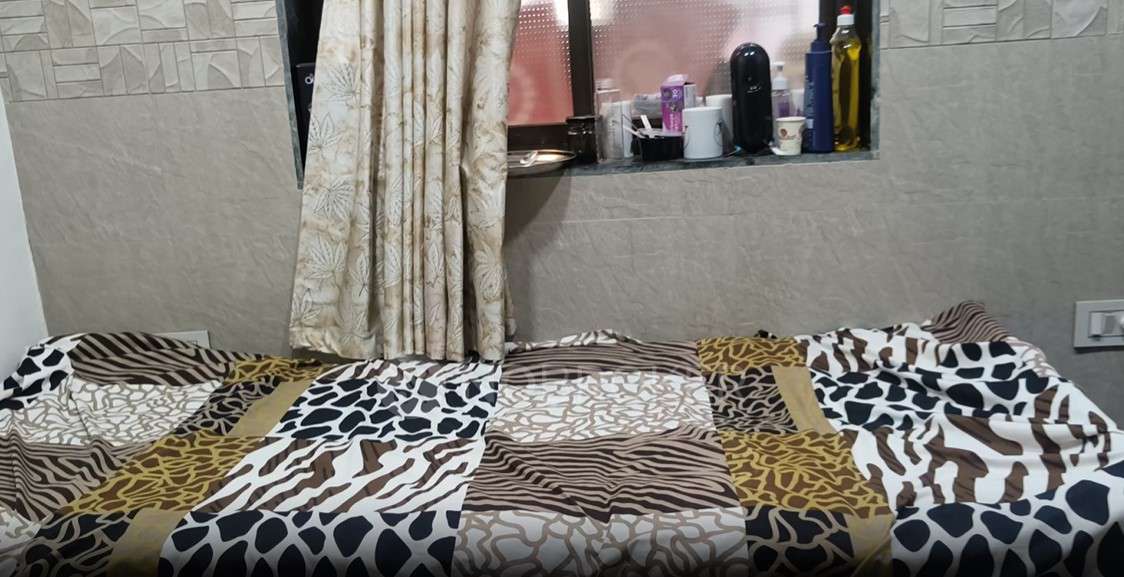 PG for Girls in Mahim