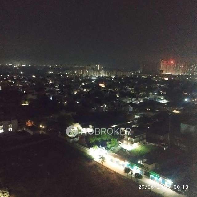 2 BHK Flat In Ace Platinum for Rent  In Zeta I