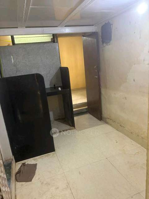 1 RK Flat In M.s Building No. 28 for Rent  In Chembur