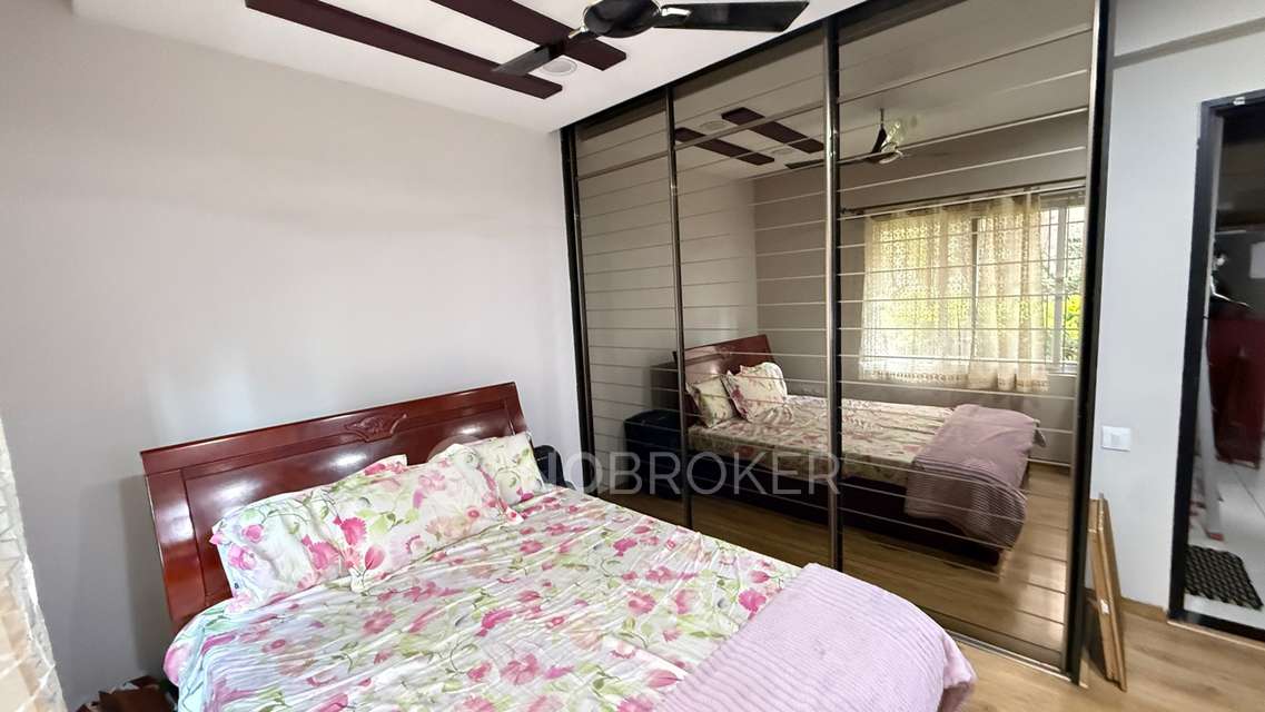 2 BHK Flat In Brigade Lakefront for Rent  In Hoodi