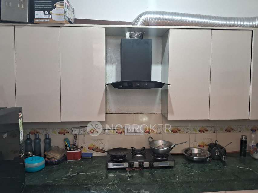 2 BHK Flat In Raj Heights, Shalimar Garden Extension 2, Shalimar Garden Extension 2 For Sale  In Little Champ Academy