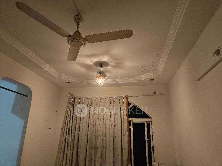 Single Room for Male In 2 BHK  In Dwarkadhish Society ,pimpale Saudagar,near Shivar Chauk, Opposite Bank Of Maharashtra. In Dwarkadheesh Residency Society