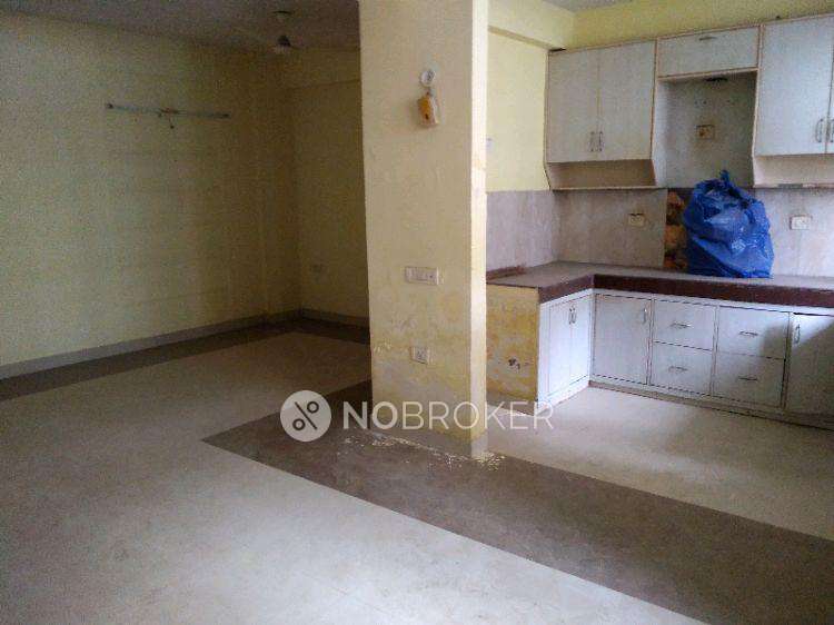 3 BHK Flat In Shalimar City  For Sale  In Karhera Colony