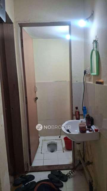 1 BHK Flat In Green Highway Society for Rent  In Hadapsar