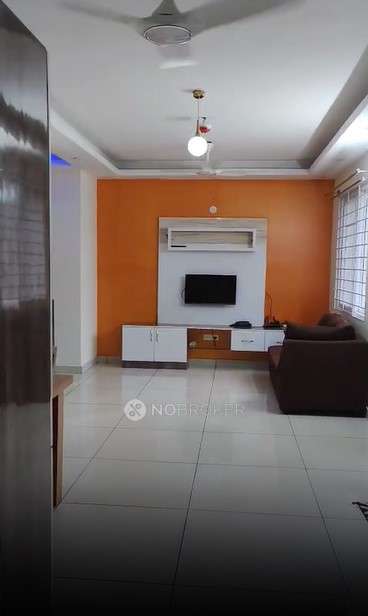 2 BHK Flat In Prestige Lakeside Habitat for Rent  In Varthur