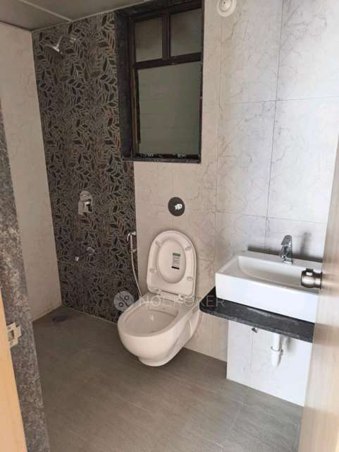 2 BHK Flat In Kohinoor Courtyard One for Rent  In Wakad