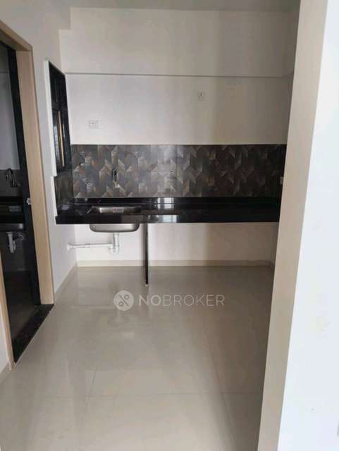 2 BHK Flat In Kohinoor Courtyard One for Rent  In Wakad