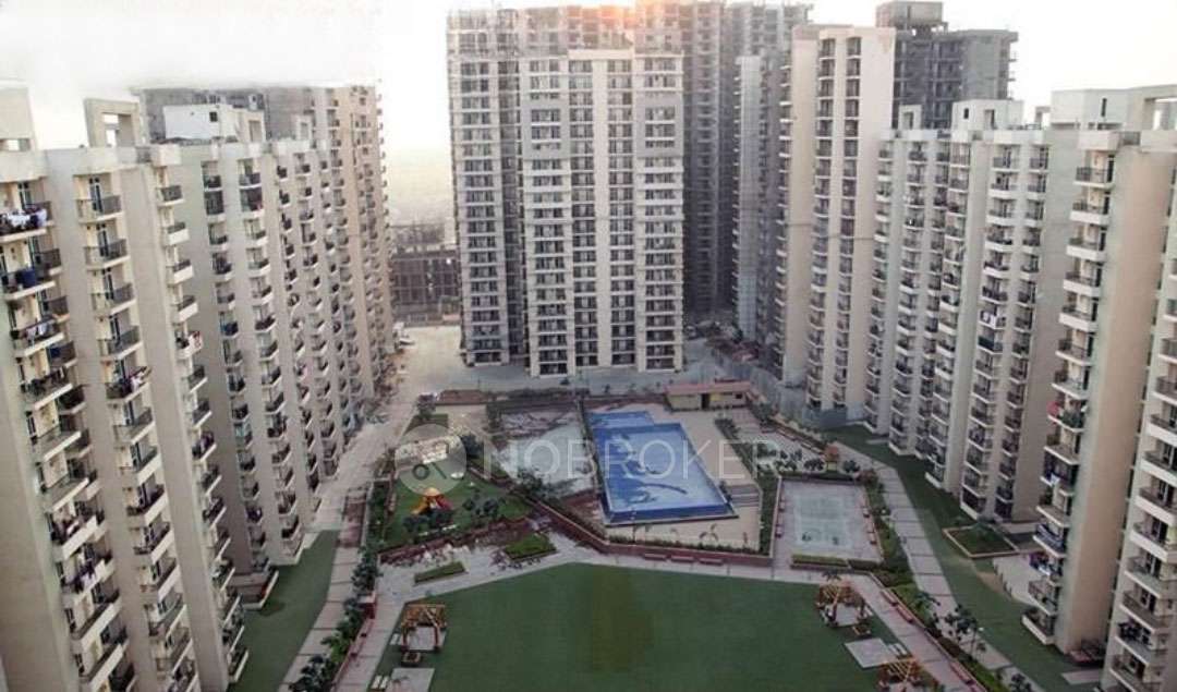 3 BHK Flat In Gaur Siddatham for Rent  In Biharipura,