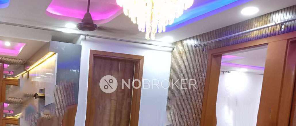 3 BHK Flat In Shyam Kunj  For Sale  In Vipin Garden