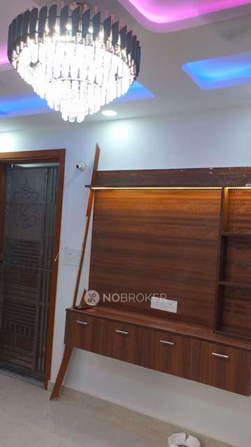 3 BHK Flat In Shyam Kunj  For Sale  In Vipin Garden