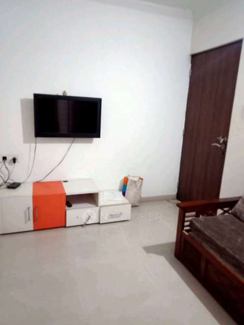 1 BHK Flat In Puranik Hometown For Sale  In Ghodbunder