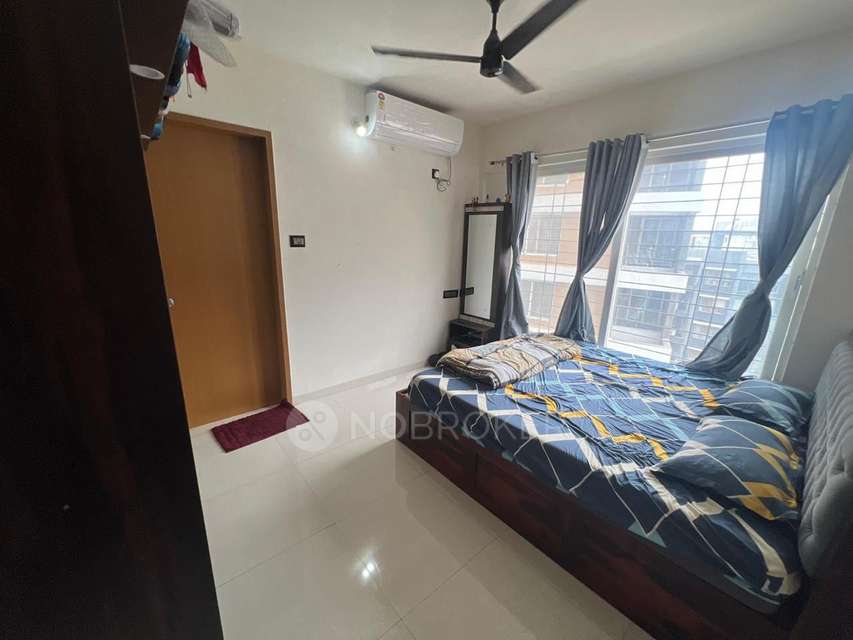 3 BHK Flat In Signature Park for Rent  In Signature Park