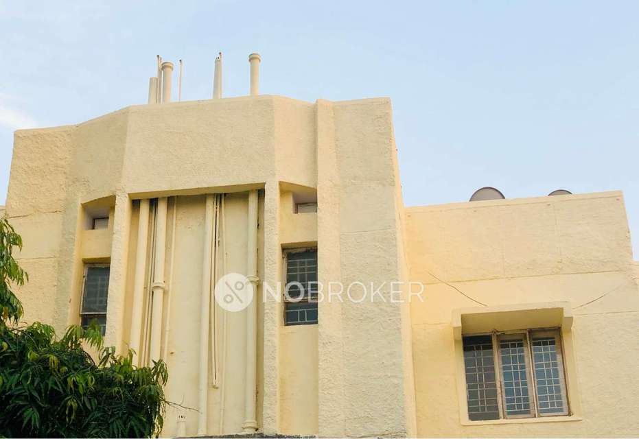 3 BHK Flat In Jal Vayu Vihar For Sale  In Sector 21