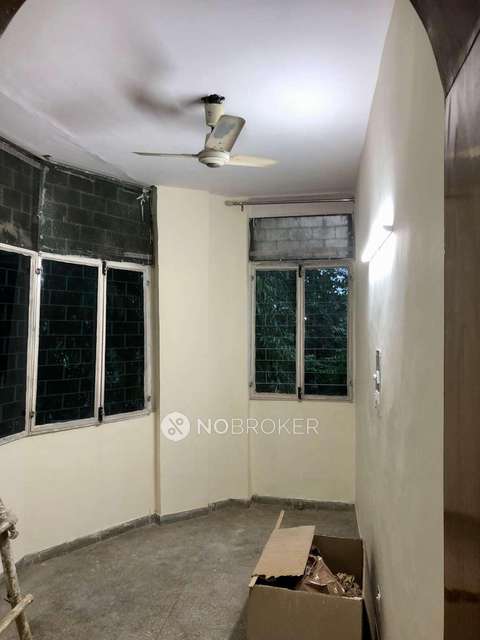 3 BHK Flat In Jal Vayu Vihar For Sale  In Sector 21