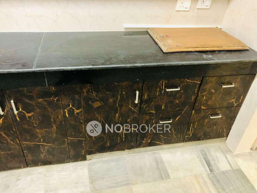 3 BHK Flat In Jal Vayu Vihar For Sale  In Sector 21