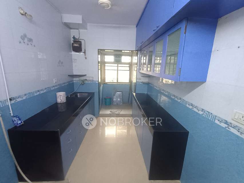 2 BHK Flat In Rna Regency Park For Sale  In Kandivali West