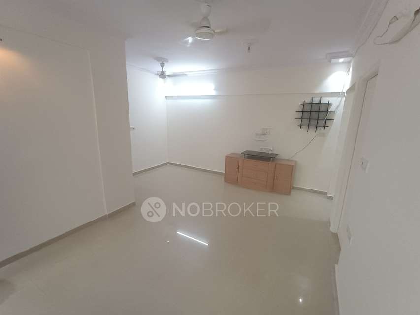 2 BHK Flat In Rna Regency Park For Sale  In Kandivali West