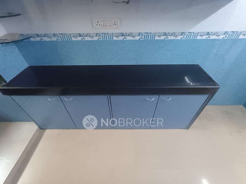 2 BHK Flat In Rna Regency Park For Sale  In Kandivali West