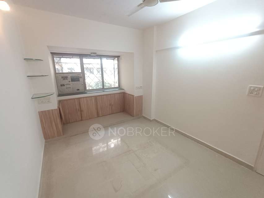 2 BHK Flat In Rna Regency Park For Sale  In Kandivali West