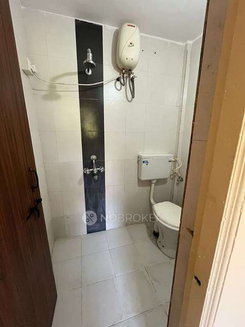 2 BHK Flat In Sai Anand, Vishrantwadi, Vishrantwadi for Rent  In Sai Baba Mandir