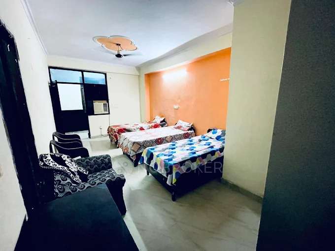 PG for Boys in Sector 62,