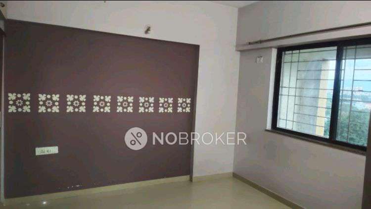 2 BHK Flat In Kalpataru Serenity For Sale  In Manjri Bk