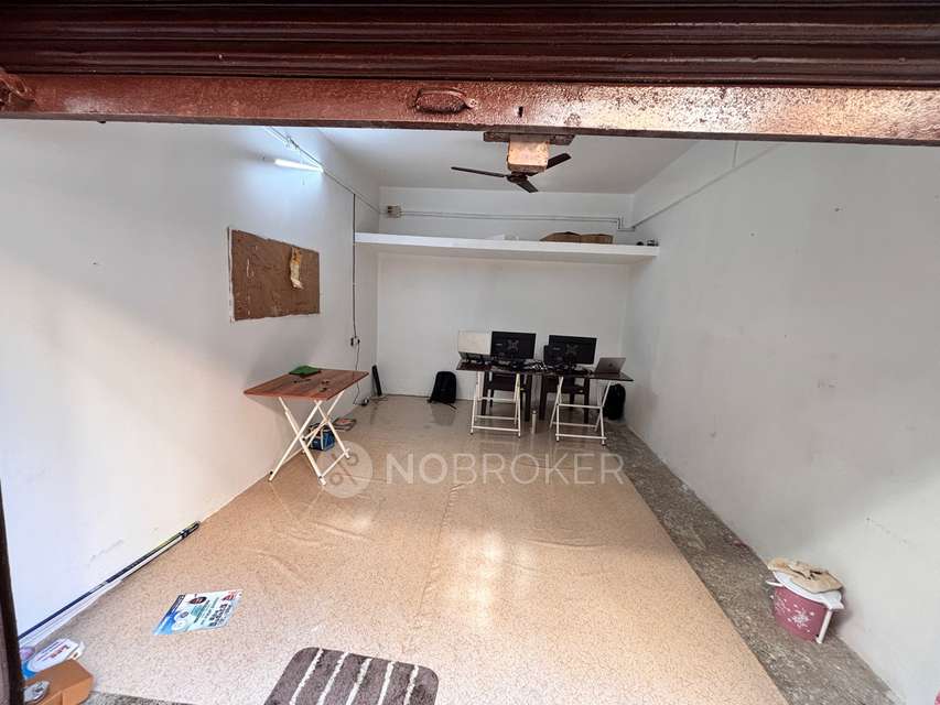 Shop in Teen Hatti Chowk, Pune for Rent 