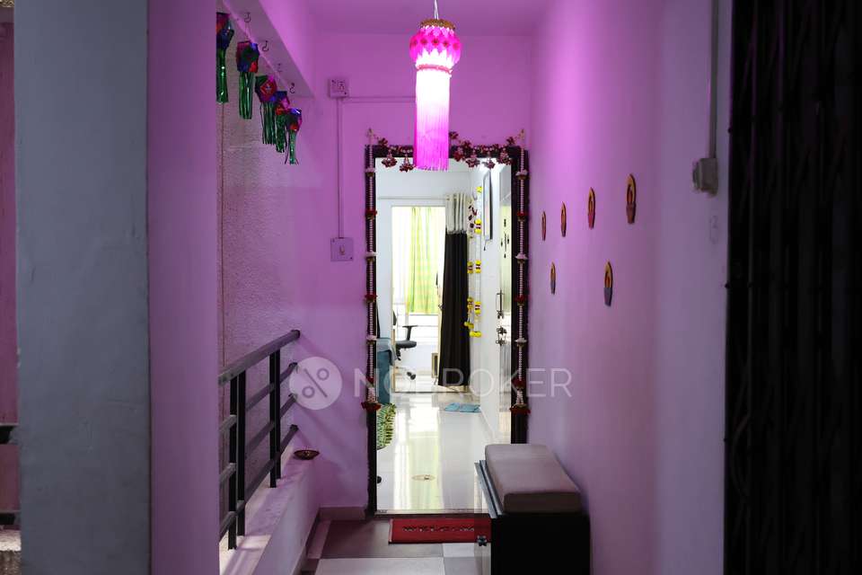 2 BHK Flat In Rutumbhara Residency For Sale  In Shivane