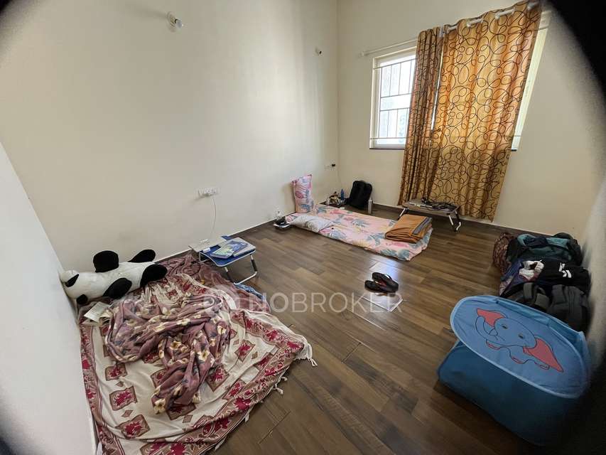 Shared Room for Female In 3 BHK  In Megapolis Sangria Towers, Hinjawadi In Hinjawadi