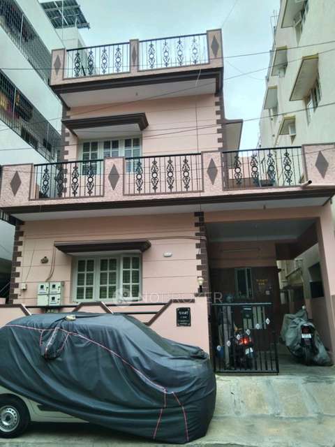 2 BHK House for Rent  In 3rd Main Road