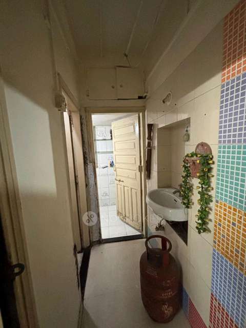 1 RK Flat In Kaushik Appartment For Sale  In Sadashiv Peth