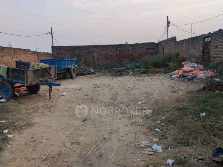 Plot For Sale  In Bakhtawar Pur