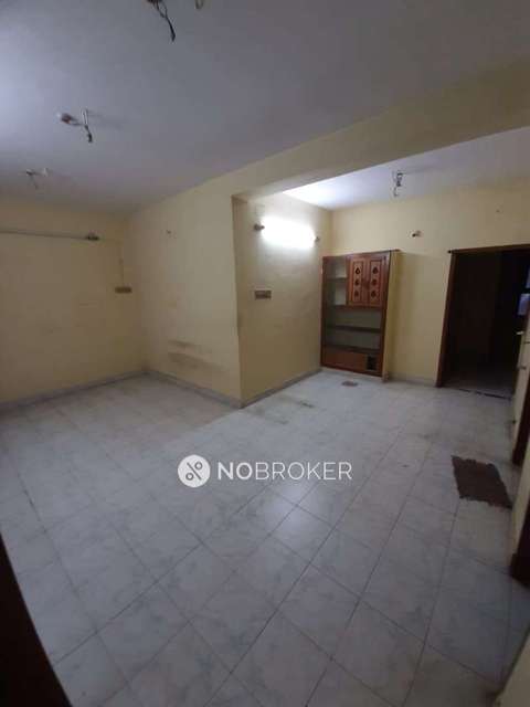 2 BHK Flat In Shiv Apartments for Rent  In Red Hills