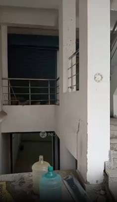 Shop in Sainik Farm, Delhi for Rent 