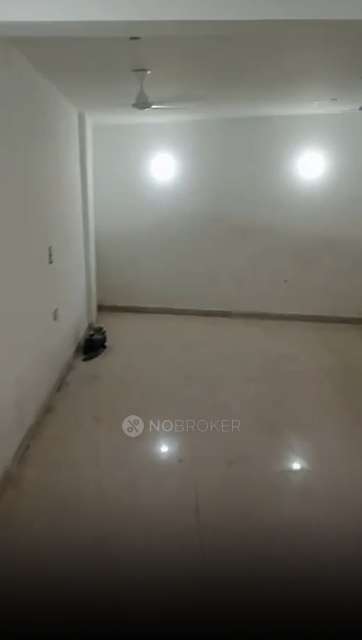 Shop in Sainik Farm, Delhi for Rent 